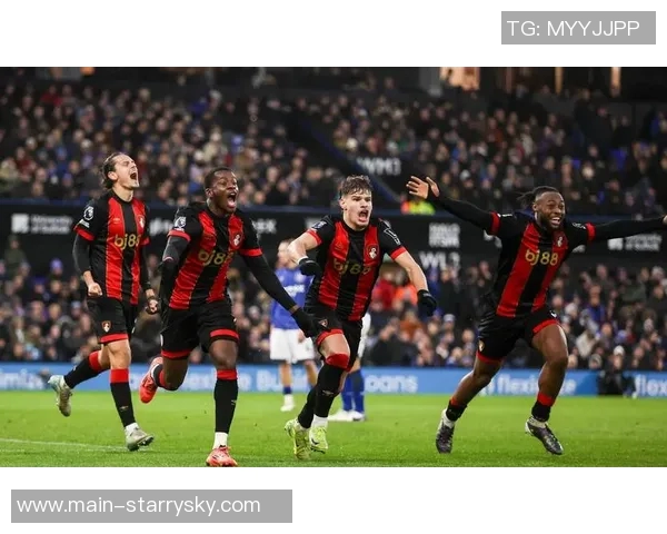 泰晤士报道塞梅尼奥6500万镑解约金仅在明年一月初短暂有效 泰晤士报道塞梅尼奥6500万镑解约金仅在明年一月初短暂有效